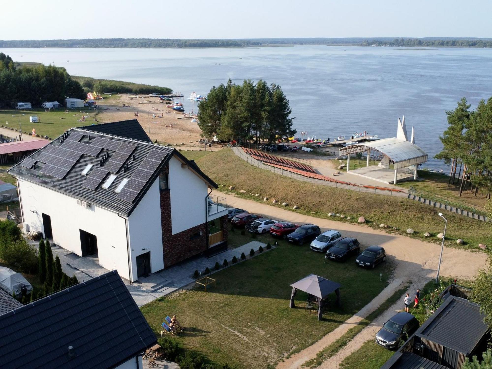 Zubr Nad Zalewem Appartement Luka Buitenkant foto